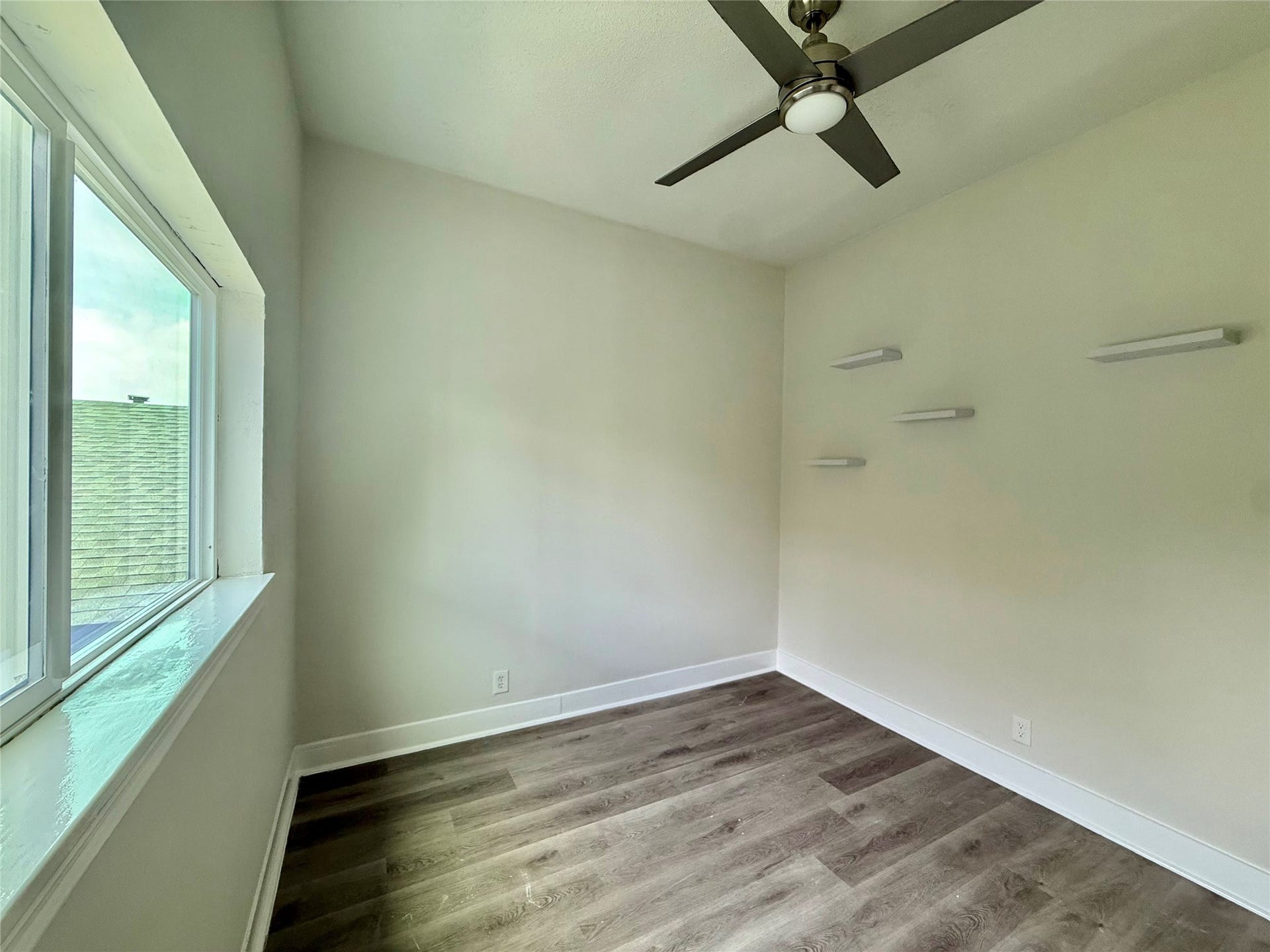 805 10 th Street, #4, Galveston, TX 77550