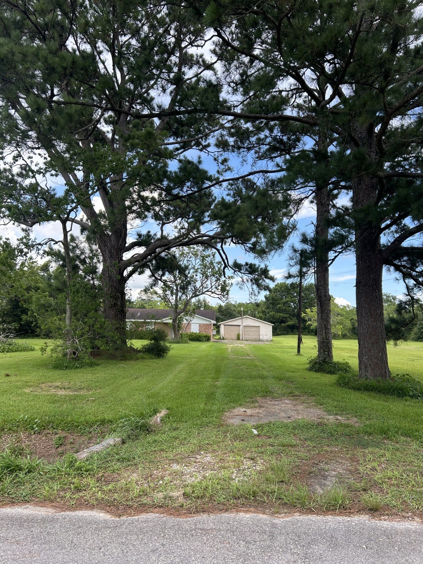 5107 Avenue R, Santa Fe, TX 77510 5107 Avenue R, Santa Fe, TX 77510