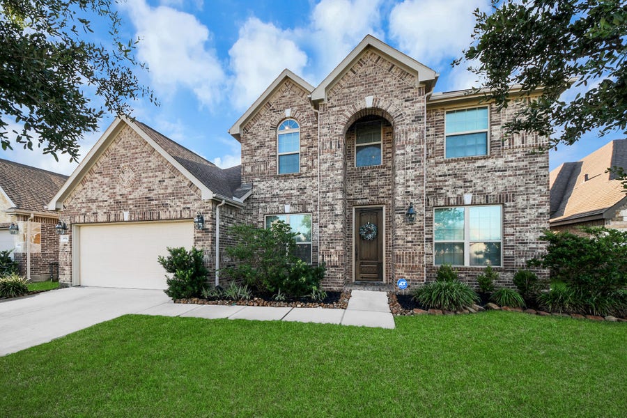 Property photo for 18514 Hope Mill Court, Cypress, TX