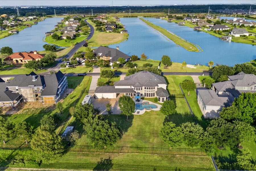 Property photo for 3203 Lakes Of Katy Lane, Katy, TX