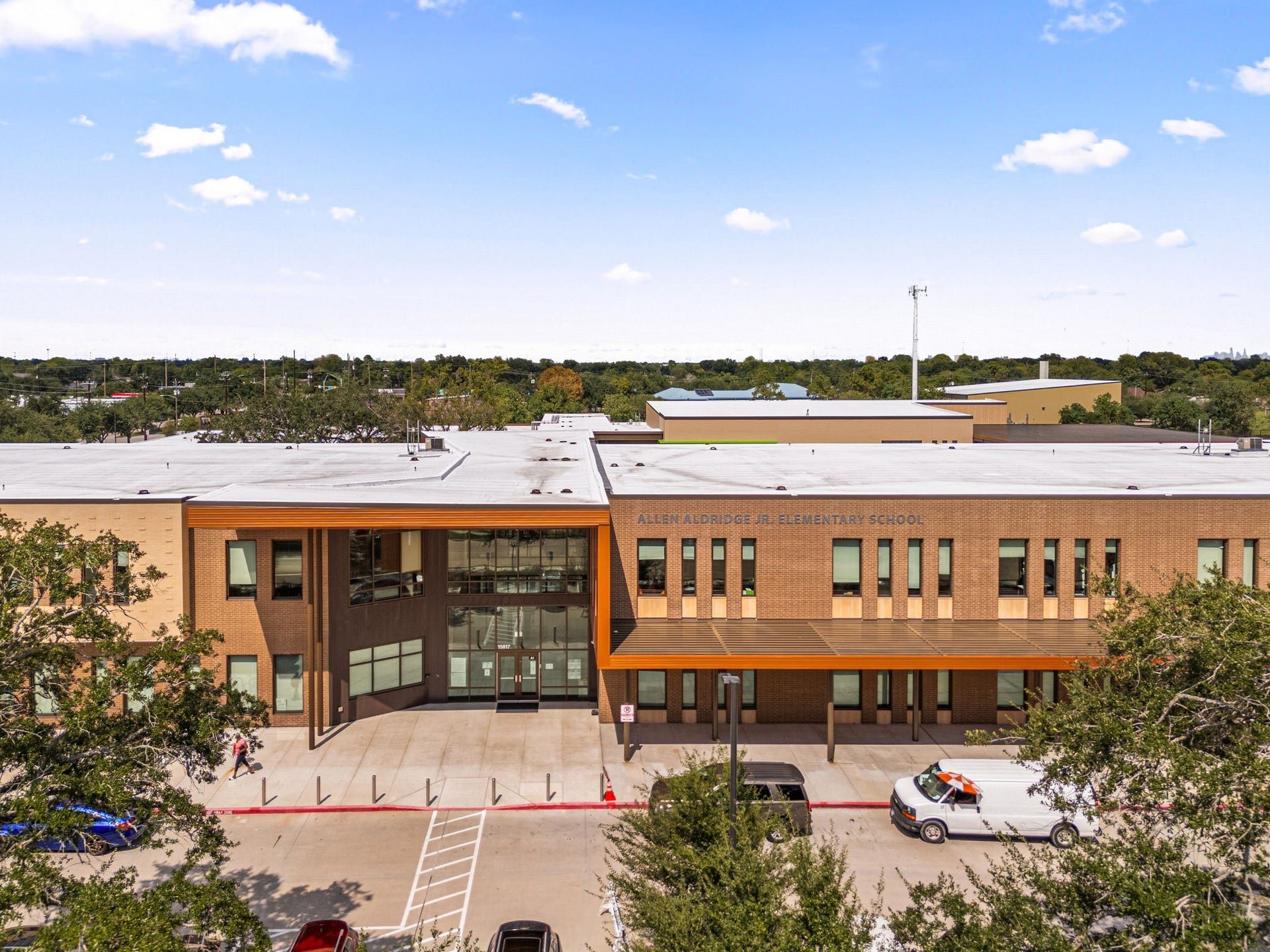 6614 Villarreal Drive, Houston, TX 77489