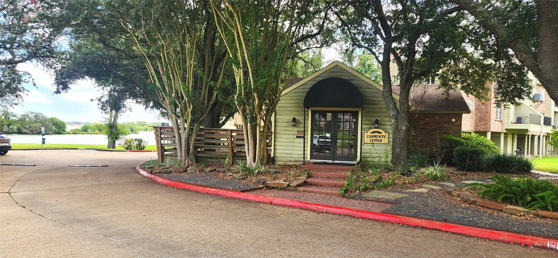 18800 Egret Bay Boulevard, #1603, Webster, TX 77058 Community Center