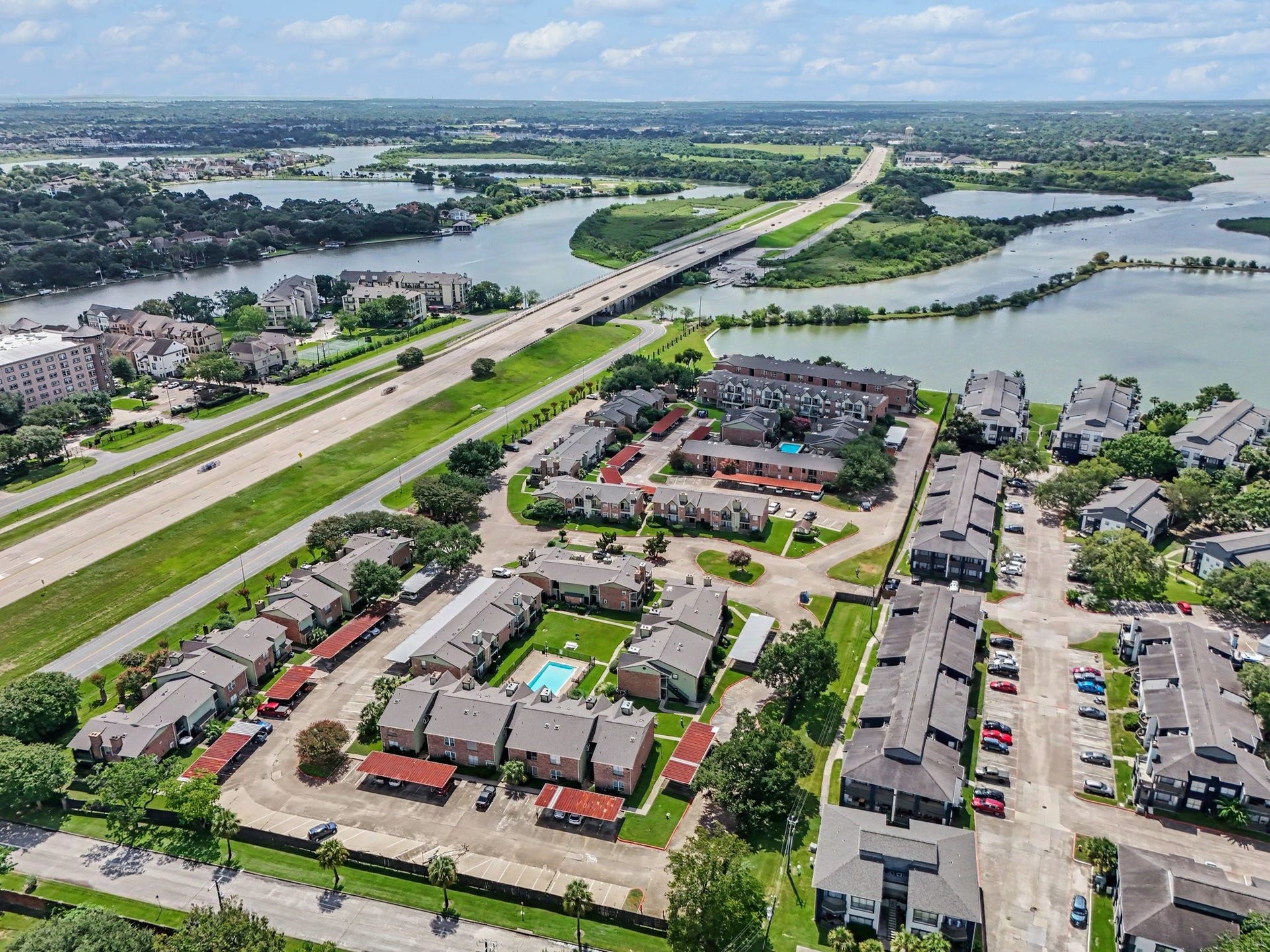 18800 Egret Bay Boulevard, #1603, Webster, TX 77058 Arial view of the complex and Tranquility Lake