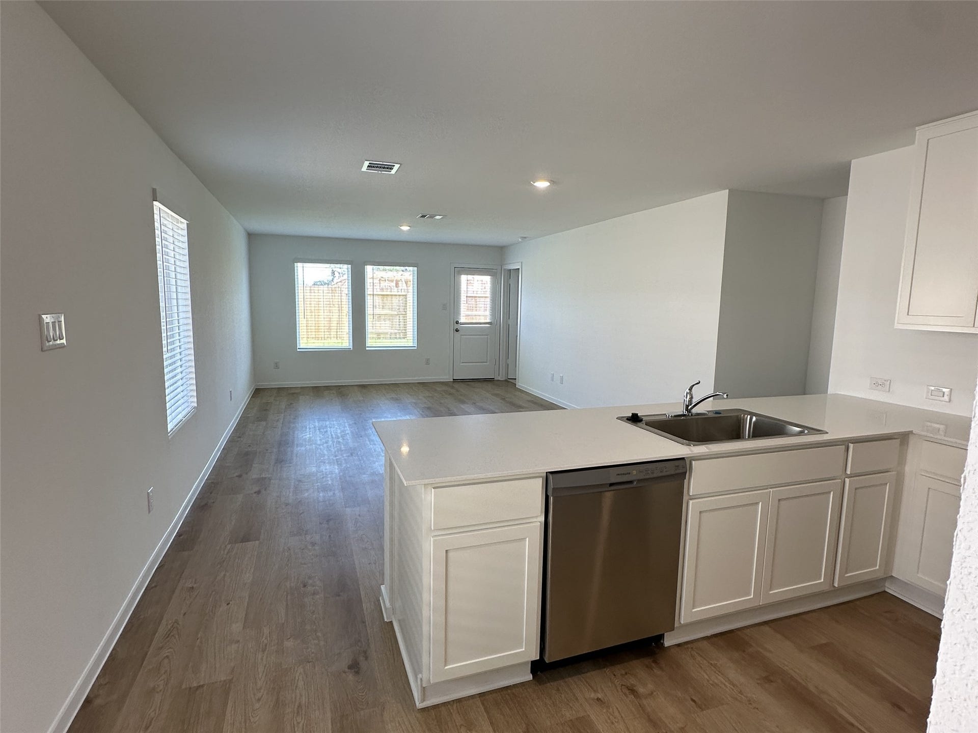 31220 Piccolo Fiore Lane, Huffman, TX 77336 31220 Piccolo Fiore Lane, Huffman, TX 77336