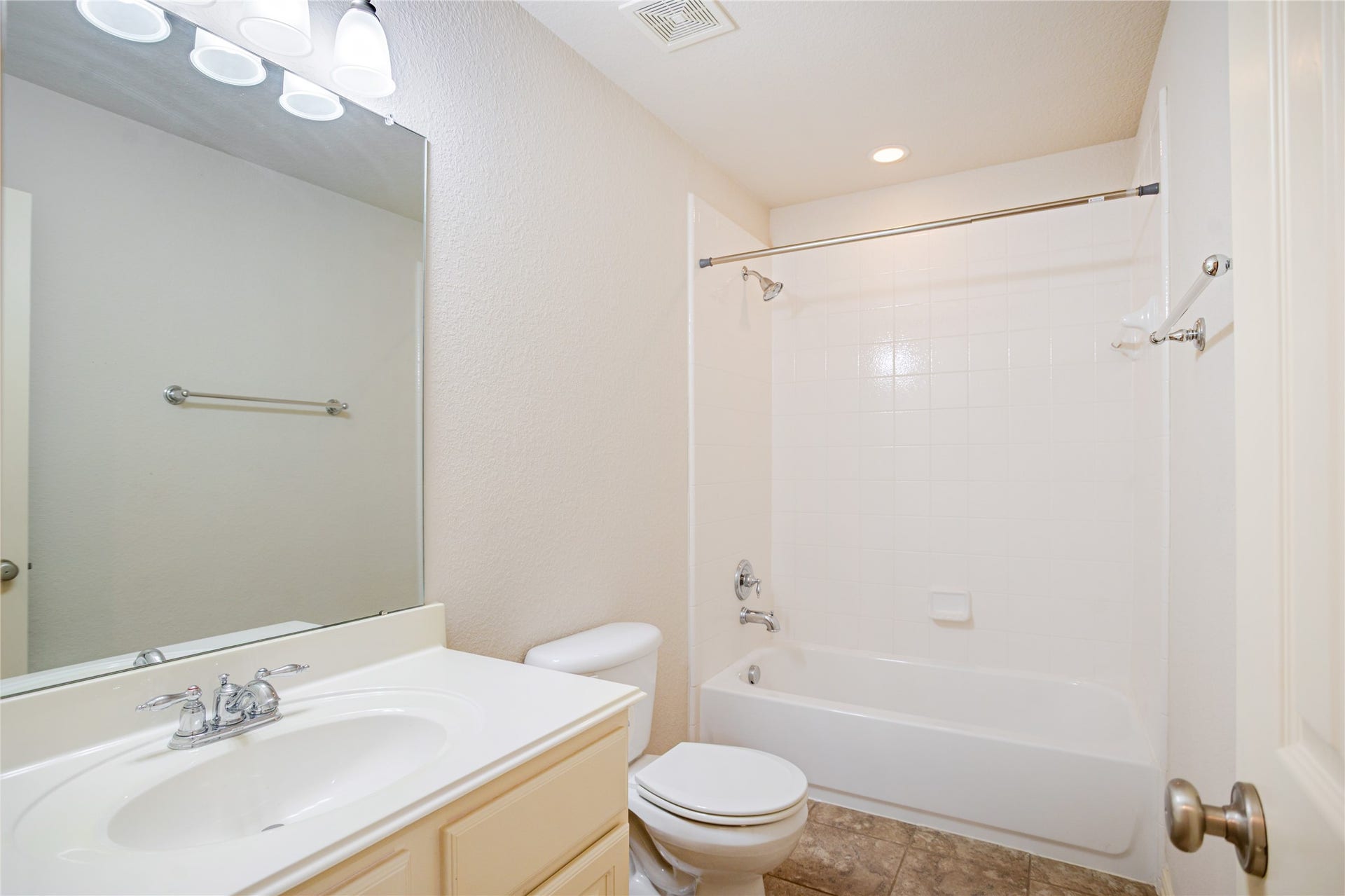 UPSTARIS FULL BATH #3