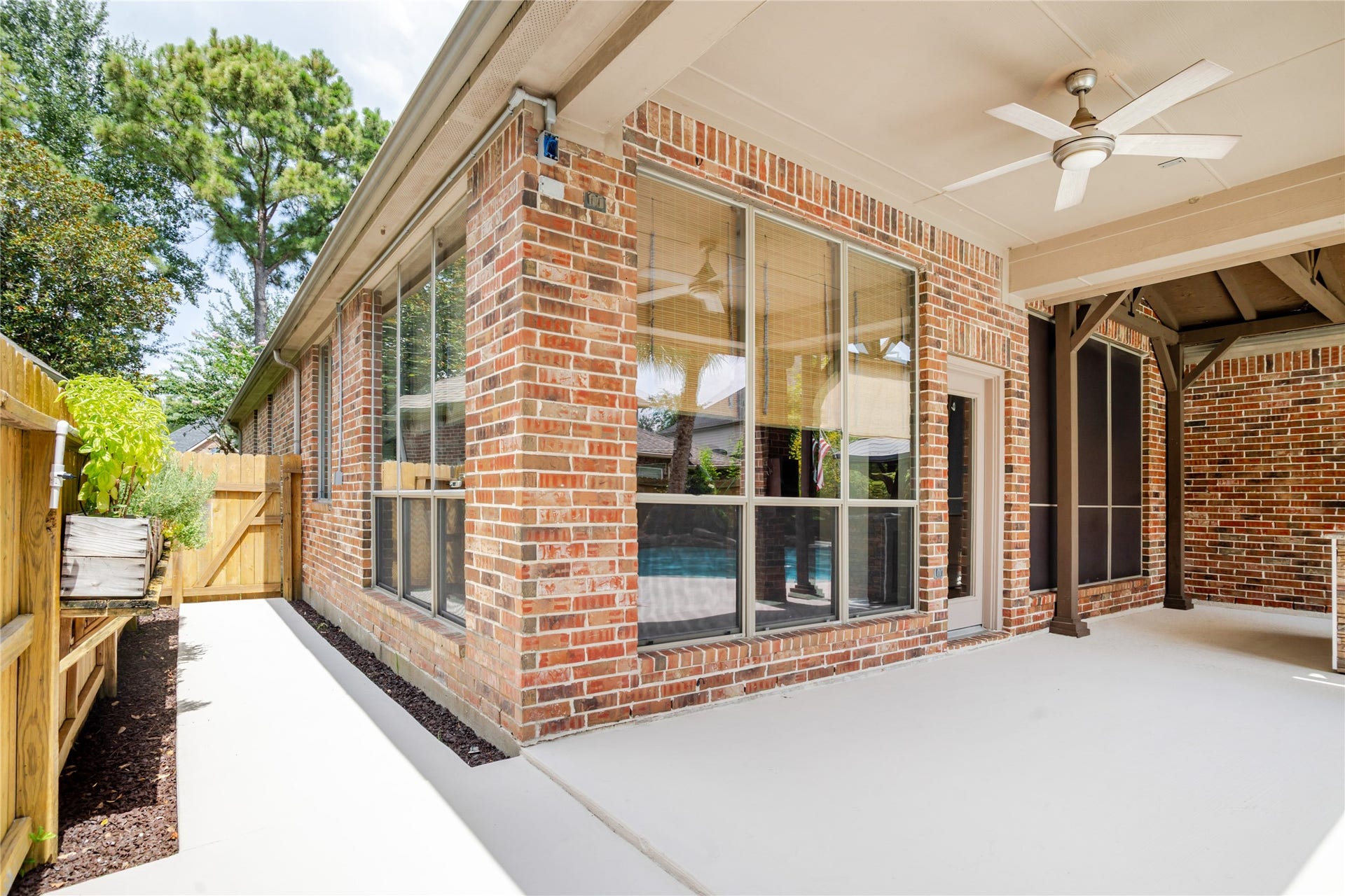 COVERED PATIO