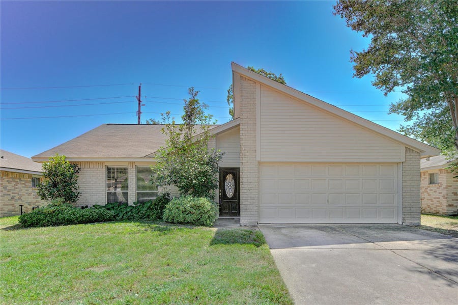 Property photo for 24119 Silversmith Lane, Katy, TX