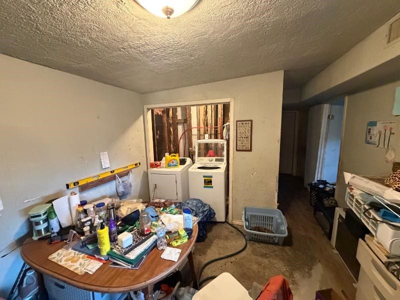 3927 Clifton Lane, Bacliff, TX 77518 3927 Clifton Lane, Bacliff, TX 77518