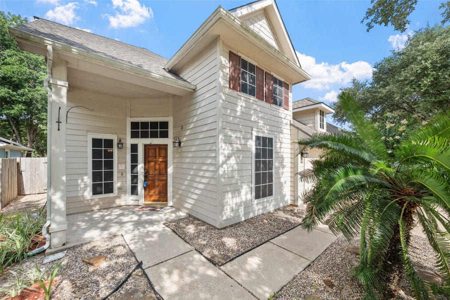 Property photo for 13026 Vivienne Westmoreland Drive, Cypress, TX