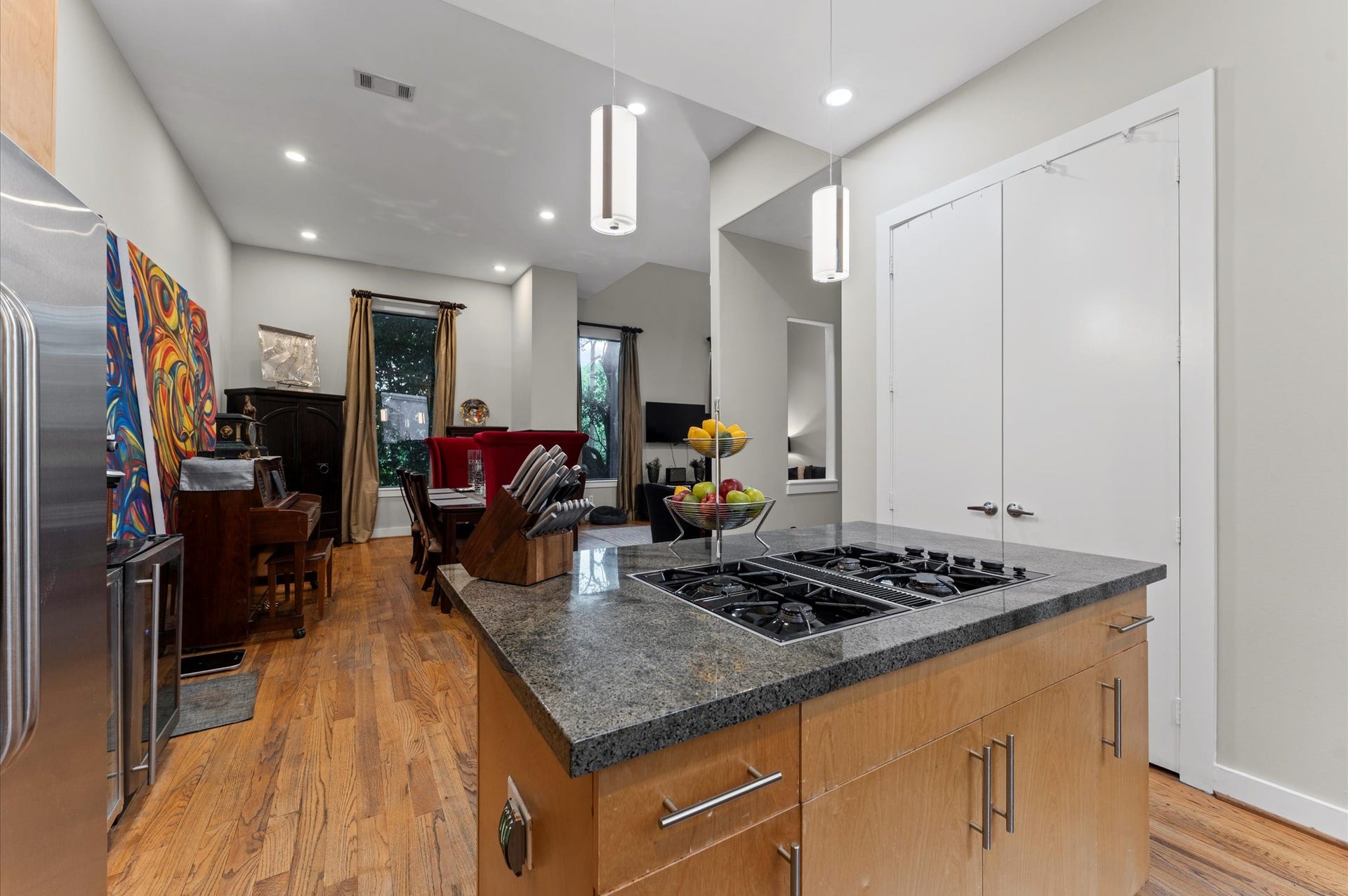 730 Ruthven, Houston, TX 77019