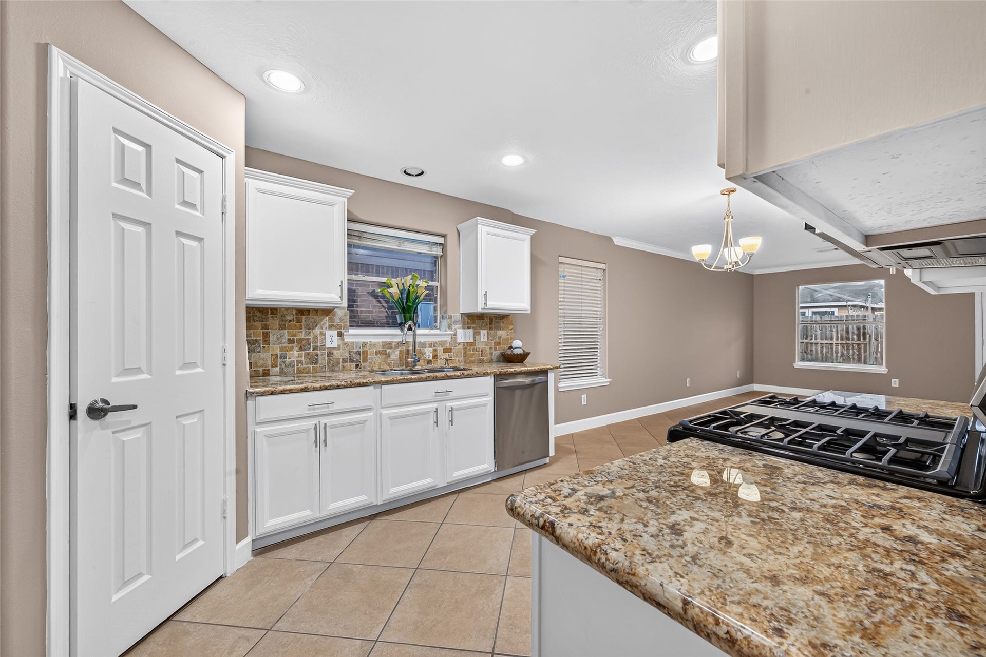 9015 Grand Villa Lane, Richmond, TX 77407 9015 Grand Villa Lane, Richmond, TX 77407