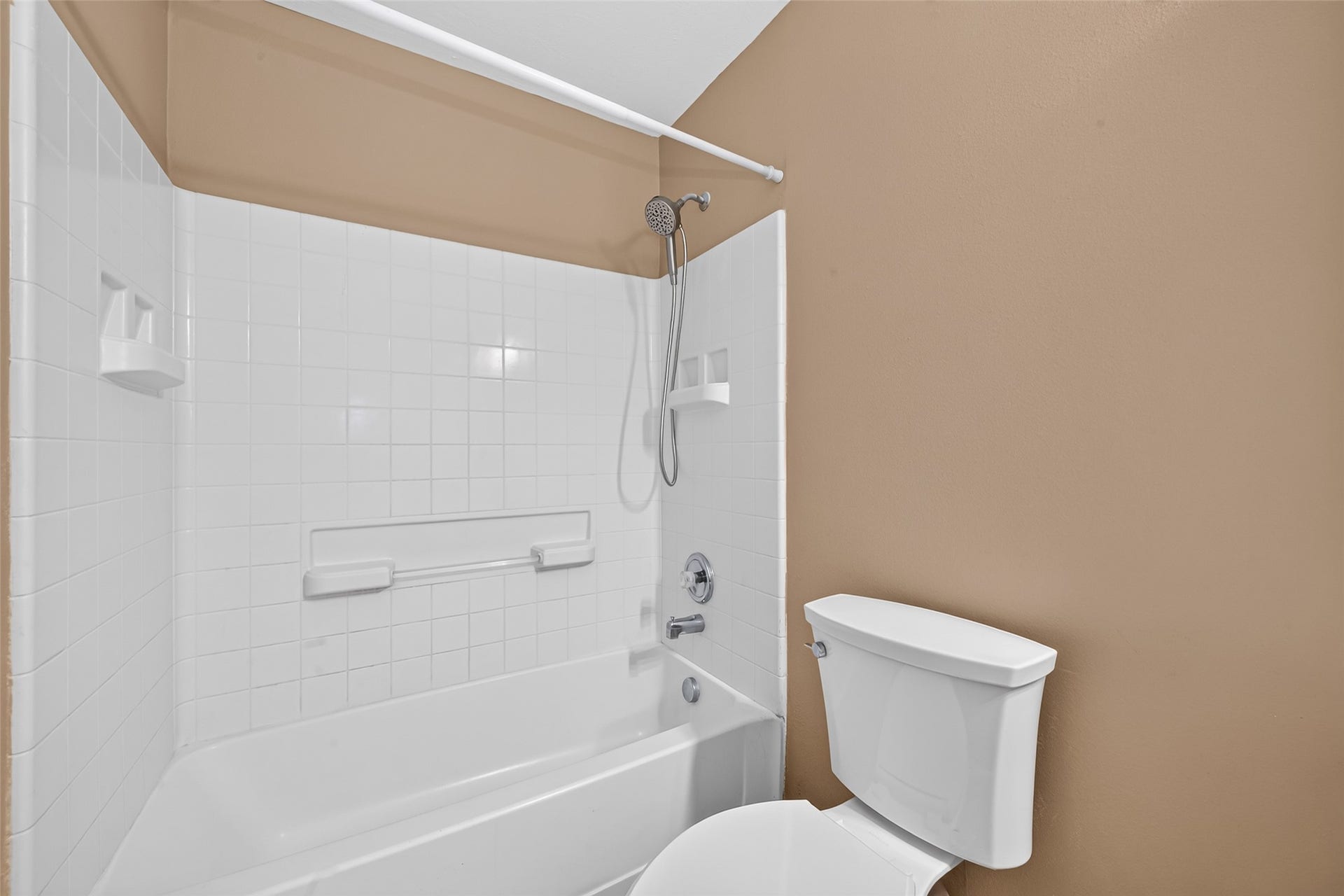 9015 Grand Villa Lane, Richmond, TX 77407 9015 Grand Villa Lane, Richmond, TX 77407