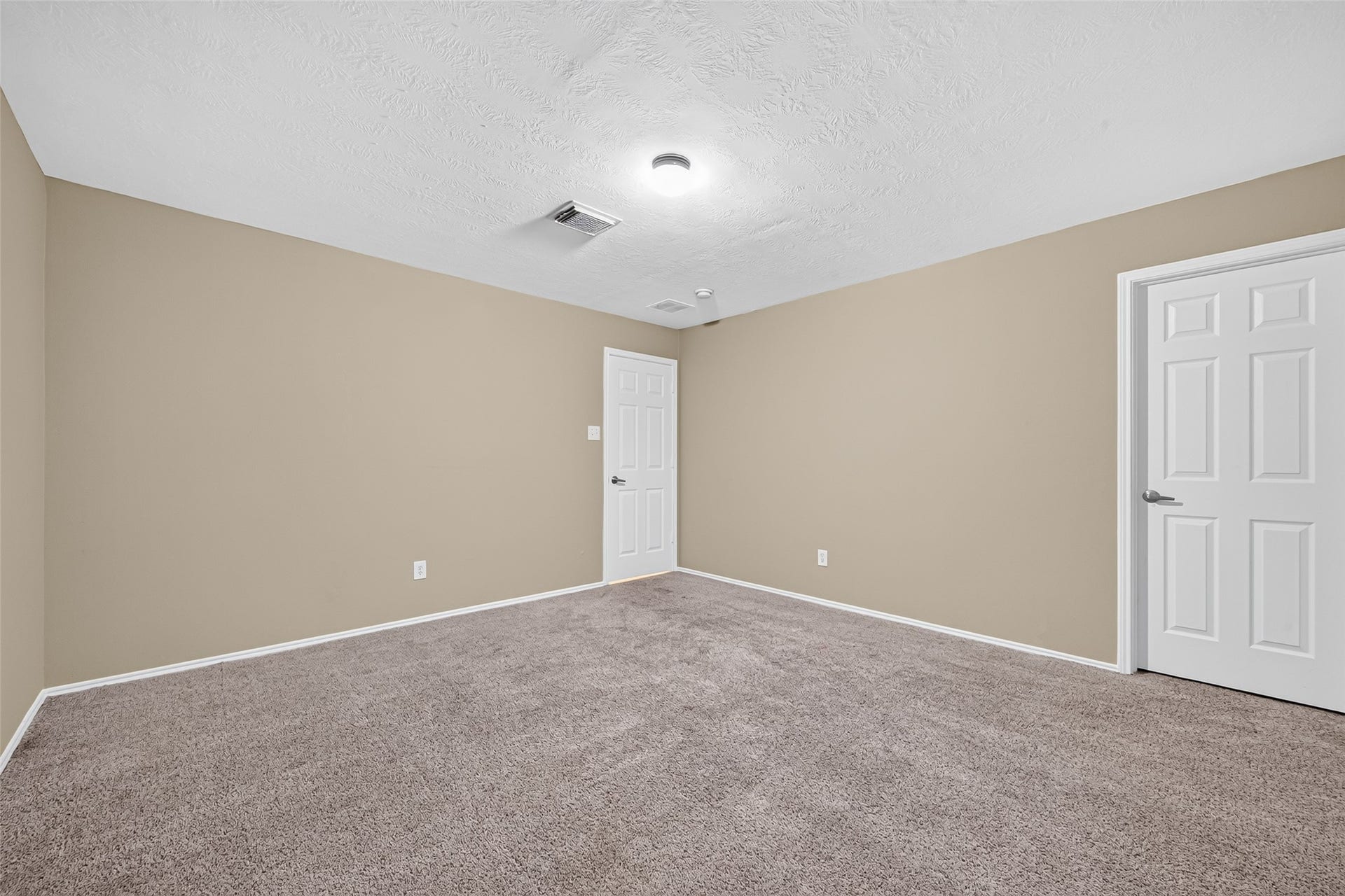 9015 Grand Villa Lane, Richmond, TX 77407 9015 Grand Villa Lane, Richmond, TX 77407