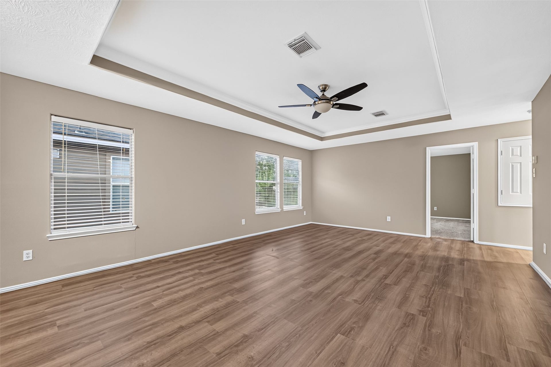 9015 Grand Villa Lane, Richmond, TX 77407 9015 Grand Villa Lane, Richmond, TX 77407