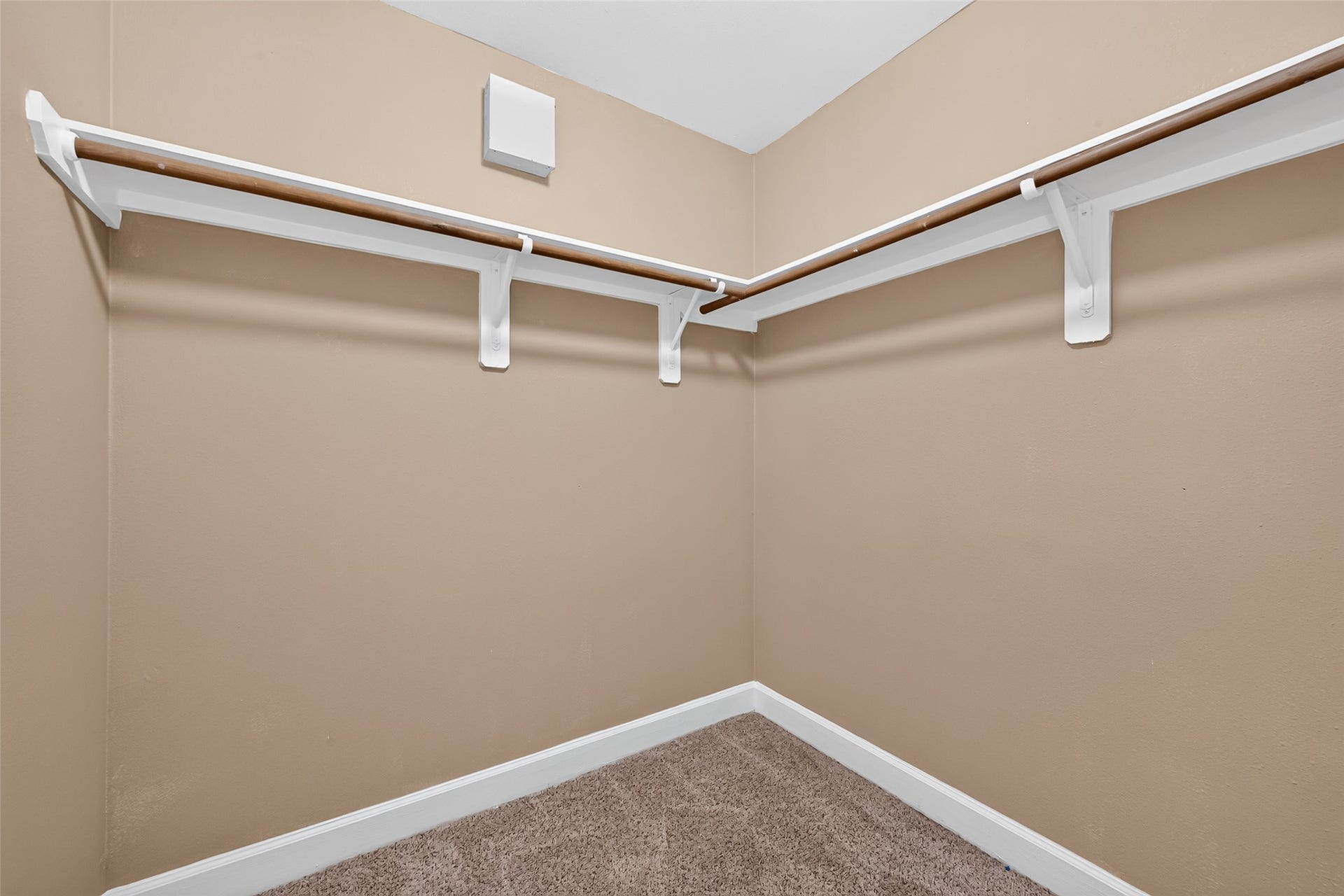 9015 Grand Villa Lane, Richmond, TX 77407 9015 Grand Villa Lane, Richmond, TX 77407