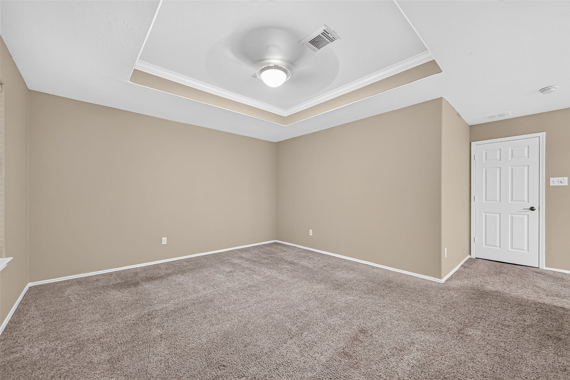 9015 Grand Villa Lane, Richmond, TX 77407 9015 Grand Villa Lane, Richmond, TX 77407