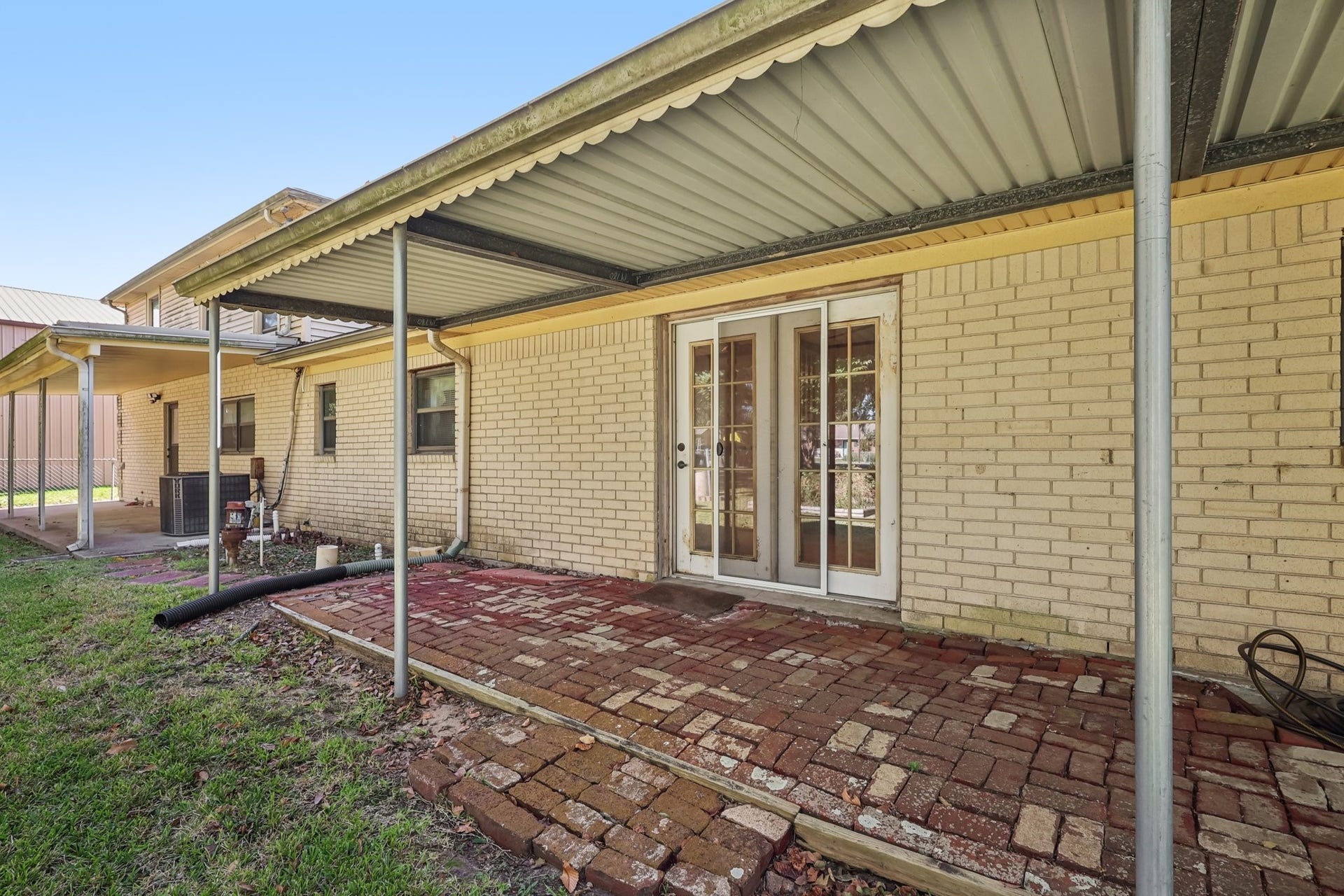 4733 Oleander Street, Bacliff, TX 77518 4733 Oleander Street, Bacliff, TX 77518