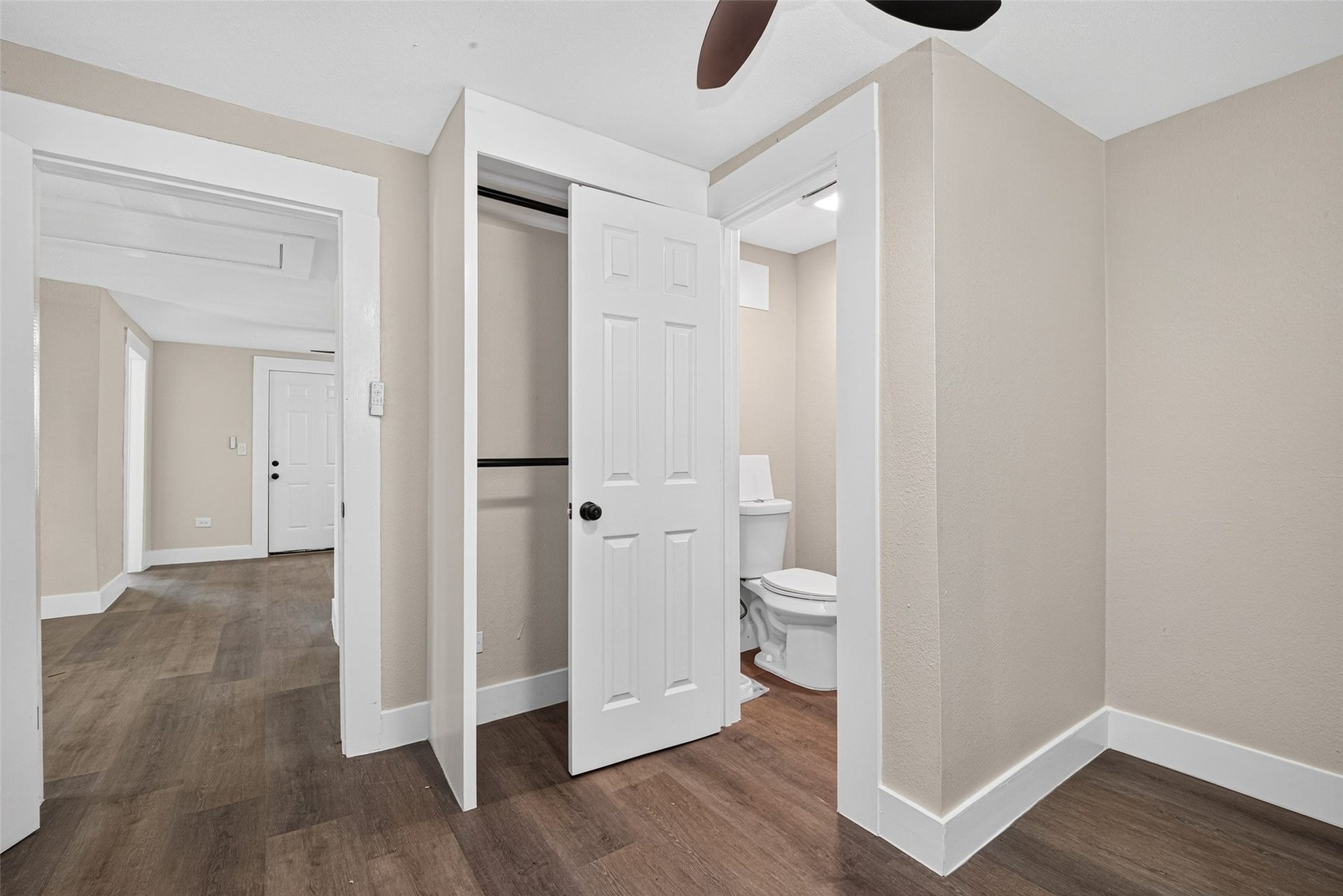 1505 Ryon Street, Houston, TX 77009 1505 Ryon Street, Houston, TX 77009