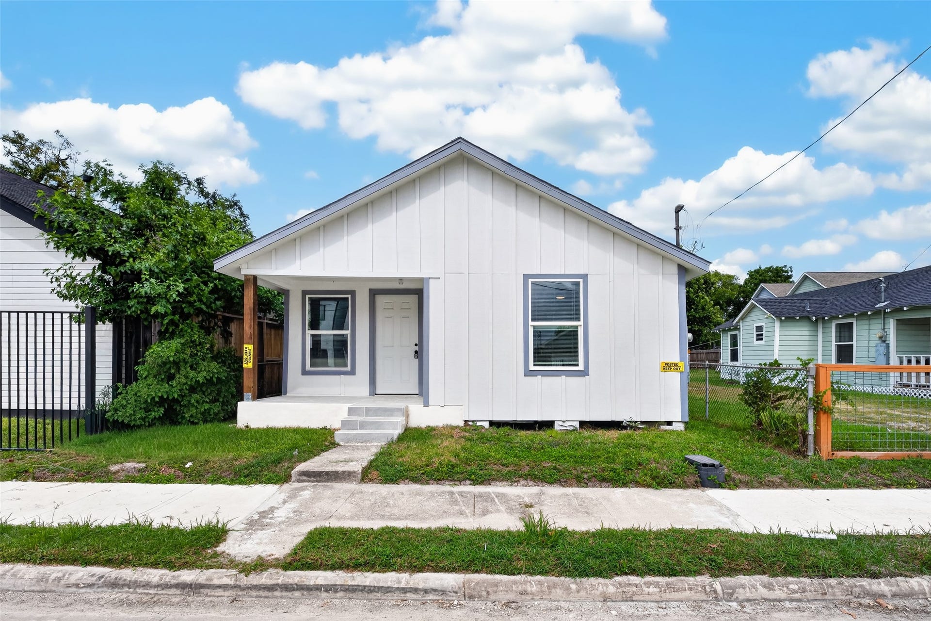 1505 Ryon Street, Houston, TX 77009 1505 Ryon Street, Houston, TX 77009