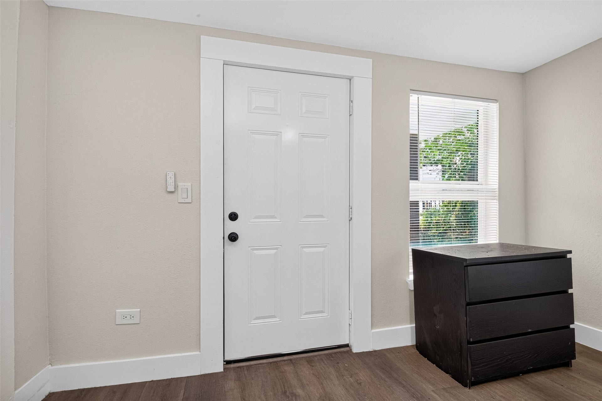 1505 Ryon Street, Houston, TX 77009 1505 Ryon Street, Houston, TX 77009