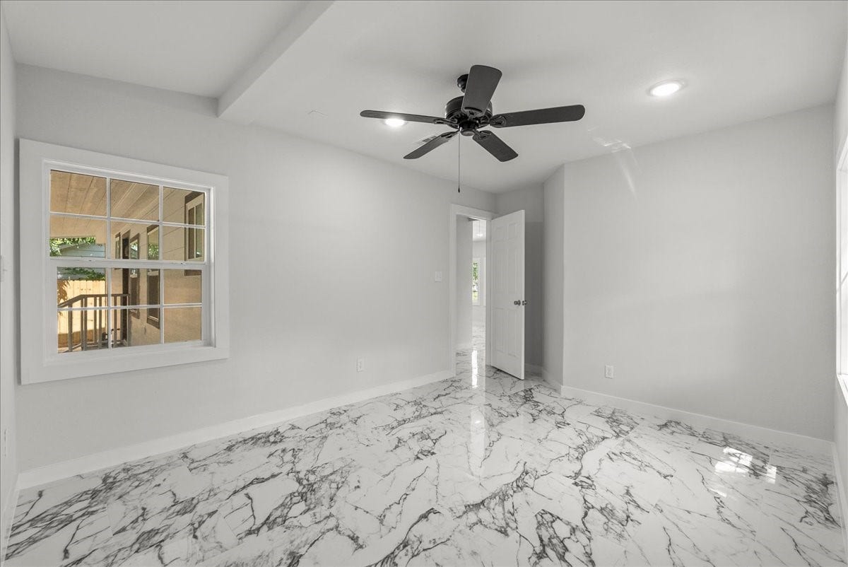 1105 W Ellaine Avenue, Pasadena, TX 77506 1105 W Ellaine Avenue, Pasadena, TX 77506