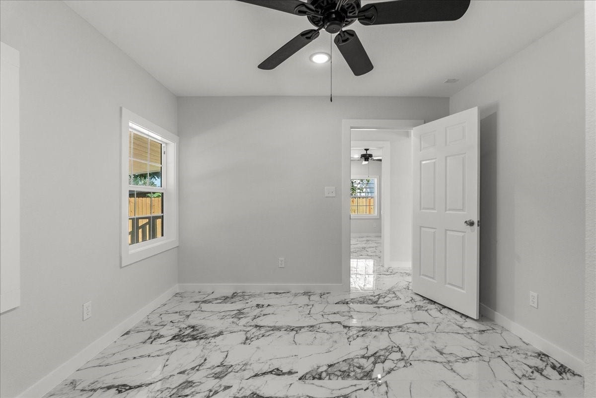 1105 W Ellaine Avenue, Pasadena, TX 77506 1105 W Ellaine Avenue, Pasadena, TX 77506