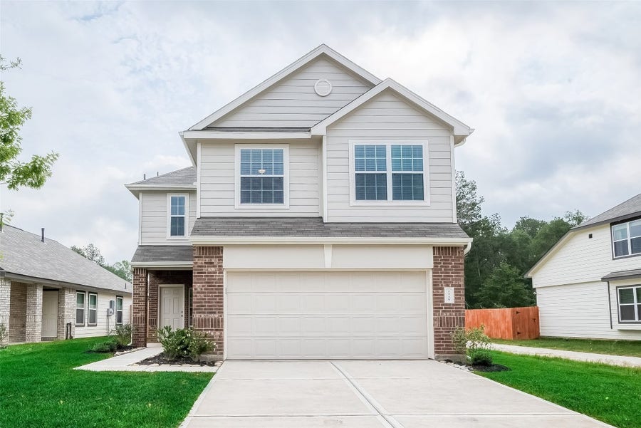 Property photo for 2335 Tavo Trail Drive, Conroe, TX