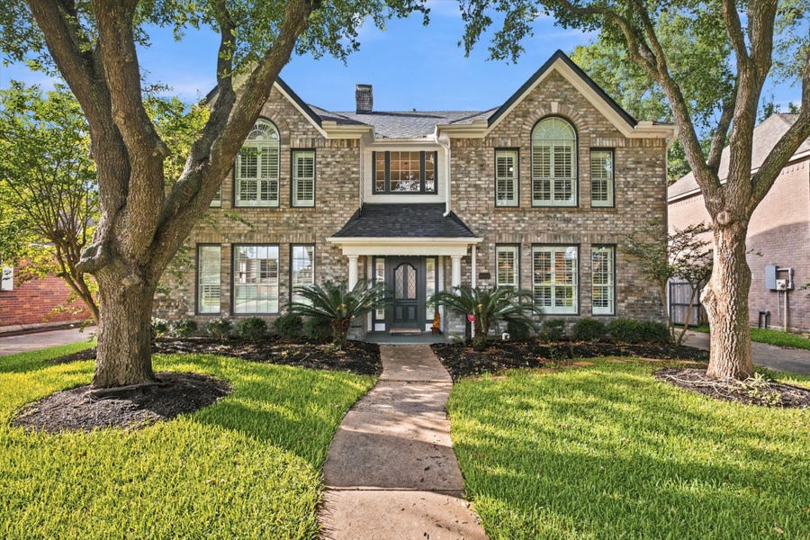 Property photo for 4704 Broadmoor Drive, League City, TX