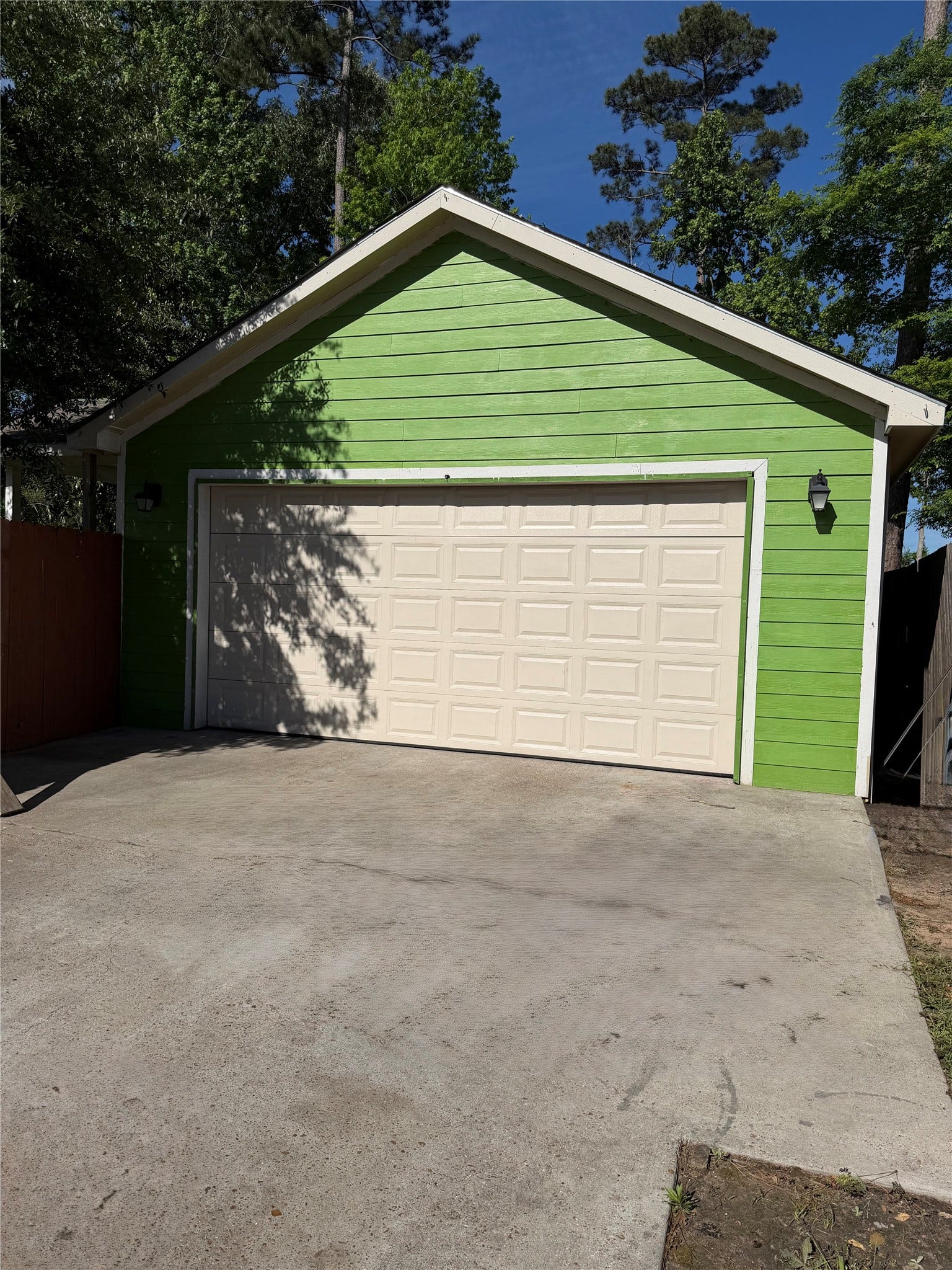 23943 Swallowtail Lane, New Caney, TX 77357 23943 Swallowtail Lane, New Caney, TX 77357