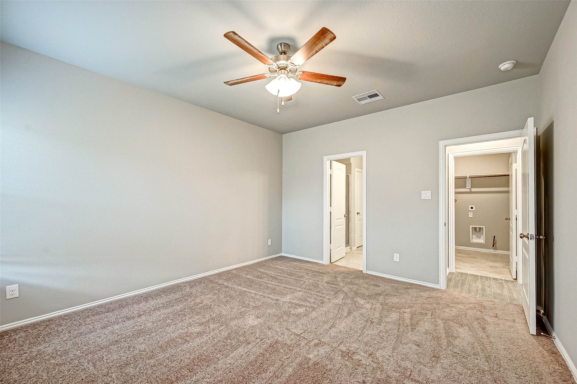 31738 Wellington Pass, Fulshear, TX 77441