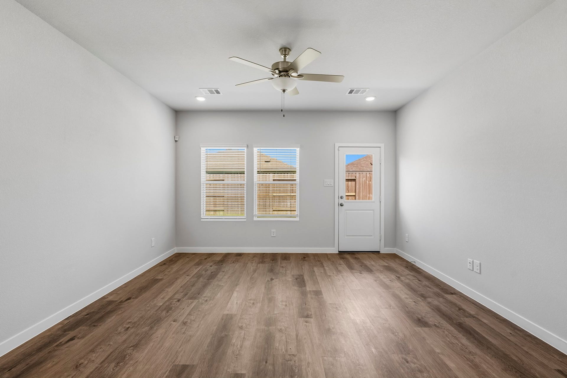 29222 Dandelion Sky Drive, Waller, TX 77484