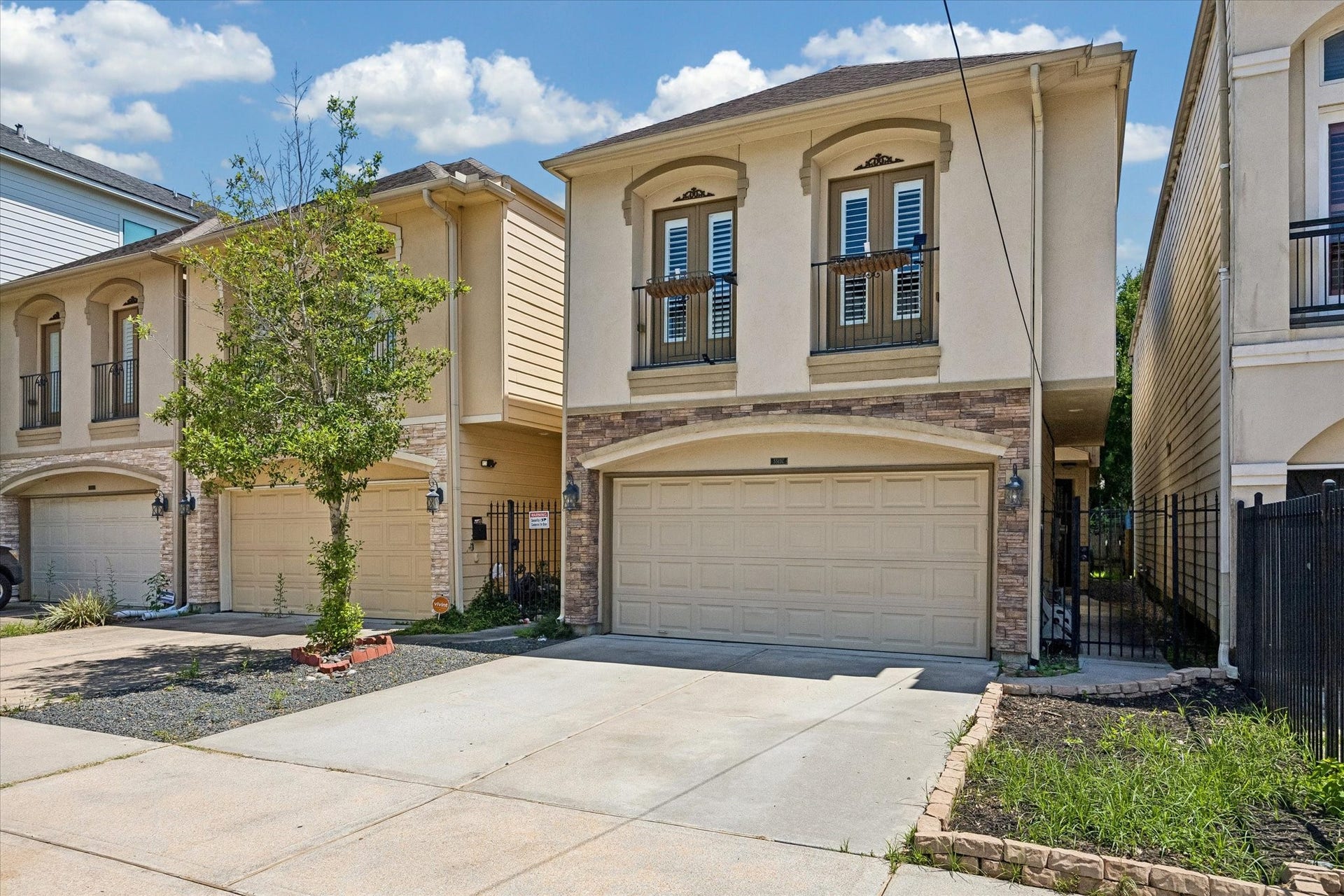 5513 Petty Street, #C, Houston, TX 77007 5513 Petty Street, #C, Houston, TX 77007