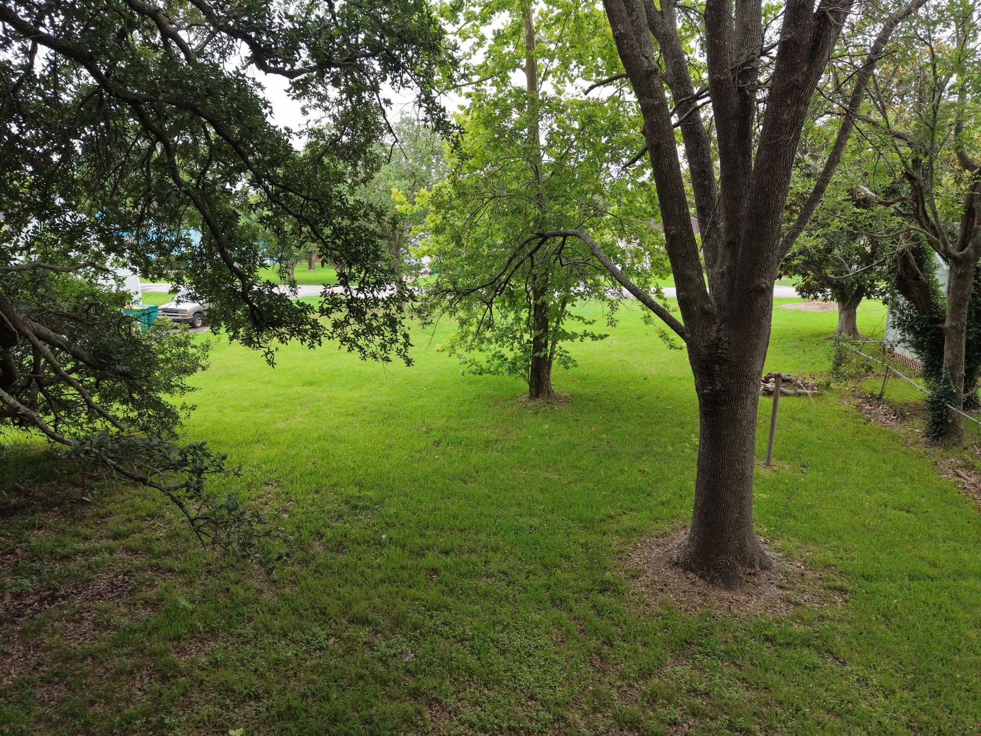 2320 Meadow Lane, La Marque, TX 77568 2320 Meadow Lane, La Marque, TX 77568