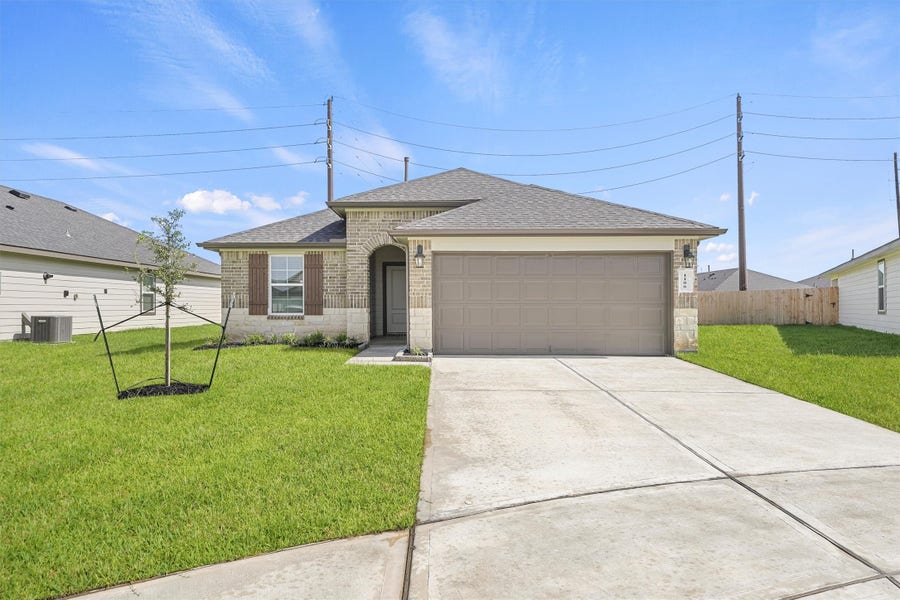 Property photo for 1106 Rayburn Drive, Rosharon, TX
