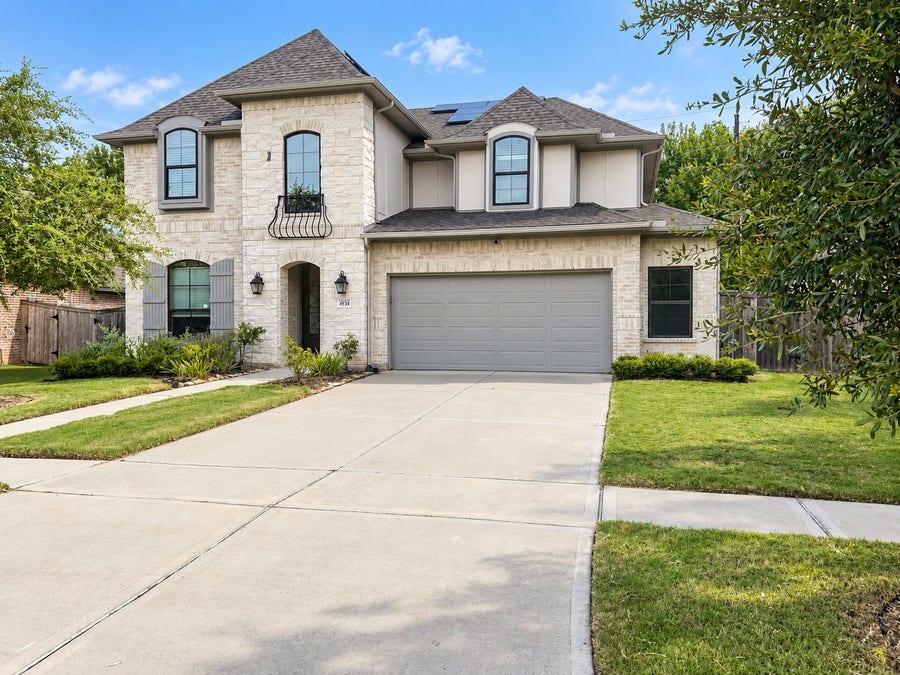 Property photo for 4934 Bent Tree Drive, Fulshear, TX