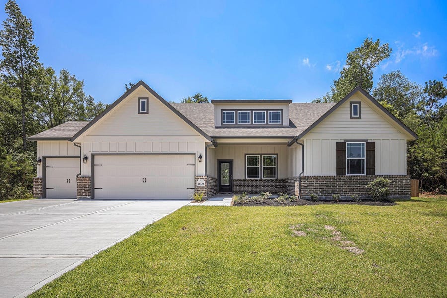 Property photo for 13408 Maverick Trail Road, Conroe, TX