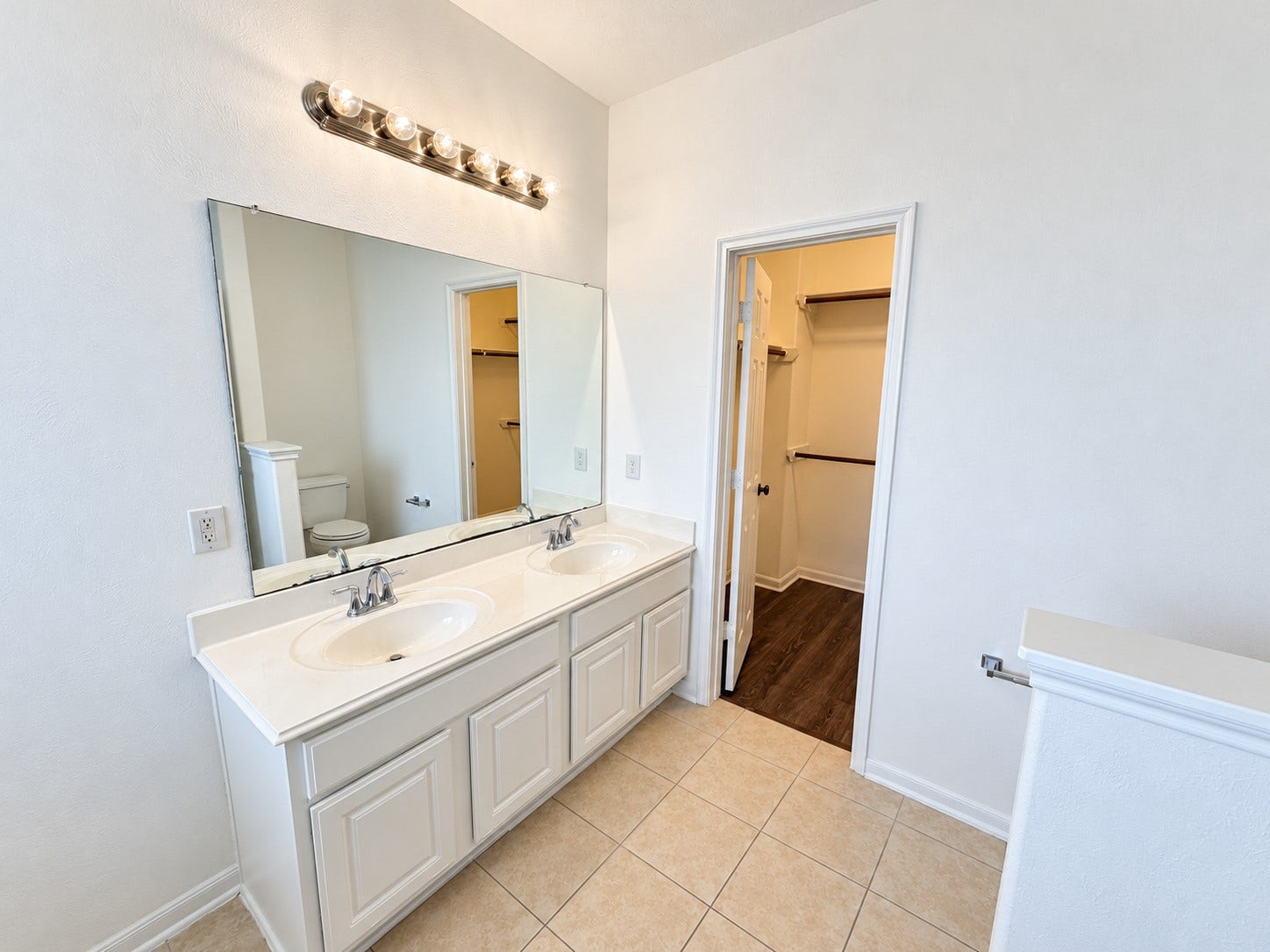 6327 Green Shoals Lane, Houston, TX 77066 6327 Green Shoals Lane, Houston, TX 77066