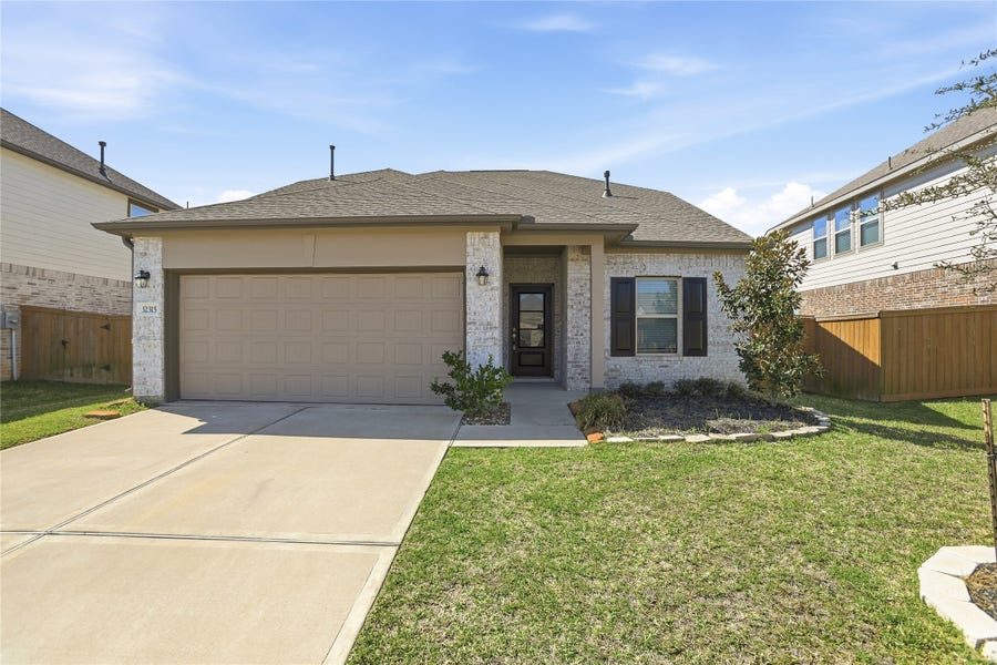 Property photo for 32315 Melbrooke Drive, Brookshire, TX