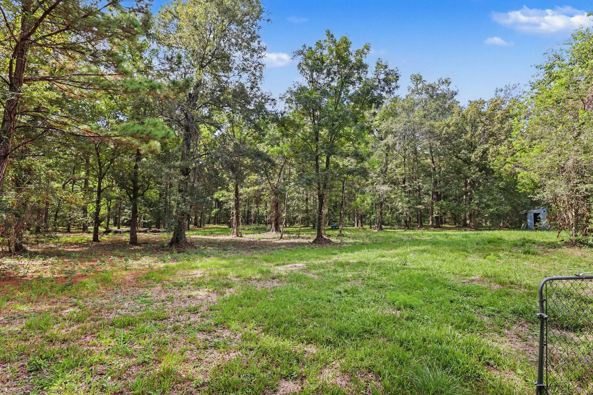 769 County Road 642, Dayton, TX 77535 769 County Road 642, Dayton, TX 77535