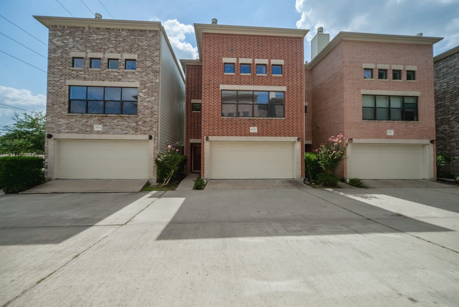 Property photo for 8632 Meadowcroft Drive, Houston, TX