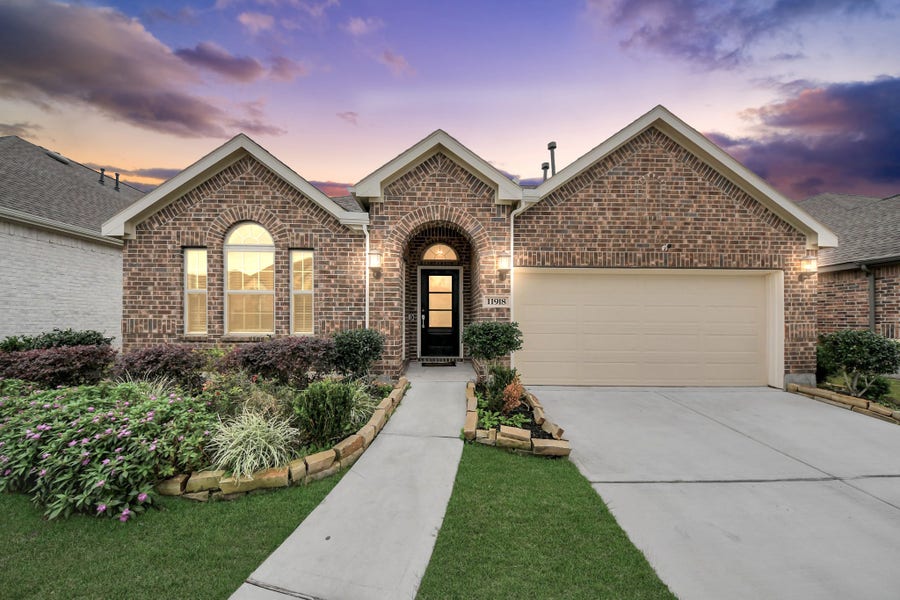 Property photo for 11918 Red Admiral Road, Humble, TX