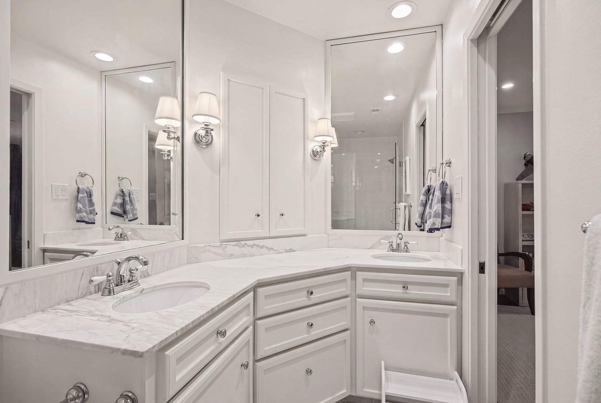 2415 Briarmead Drive, Houston, TX 77057 2415 Briarmead Drive, Houston, TX 77057