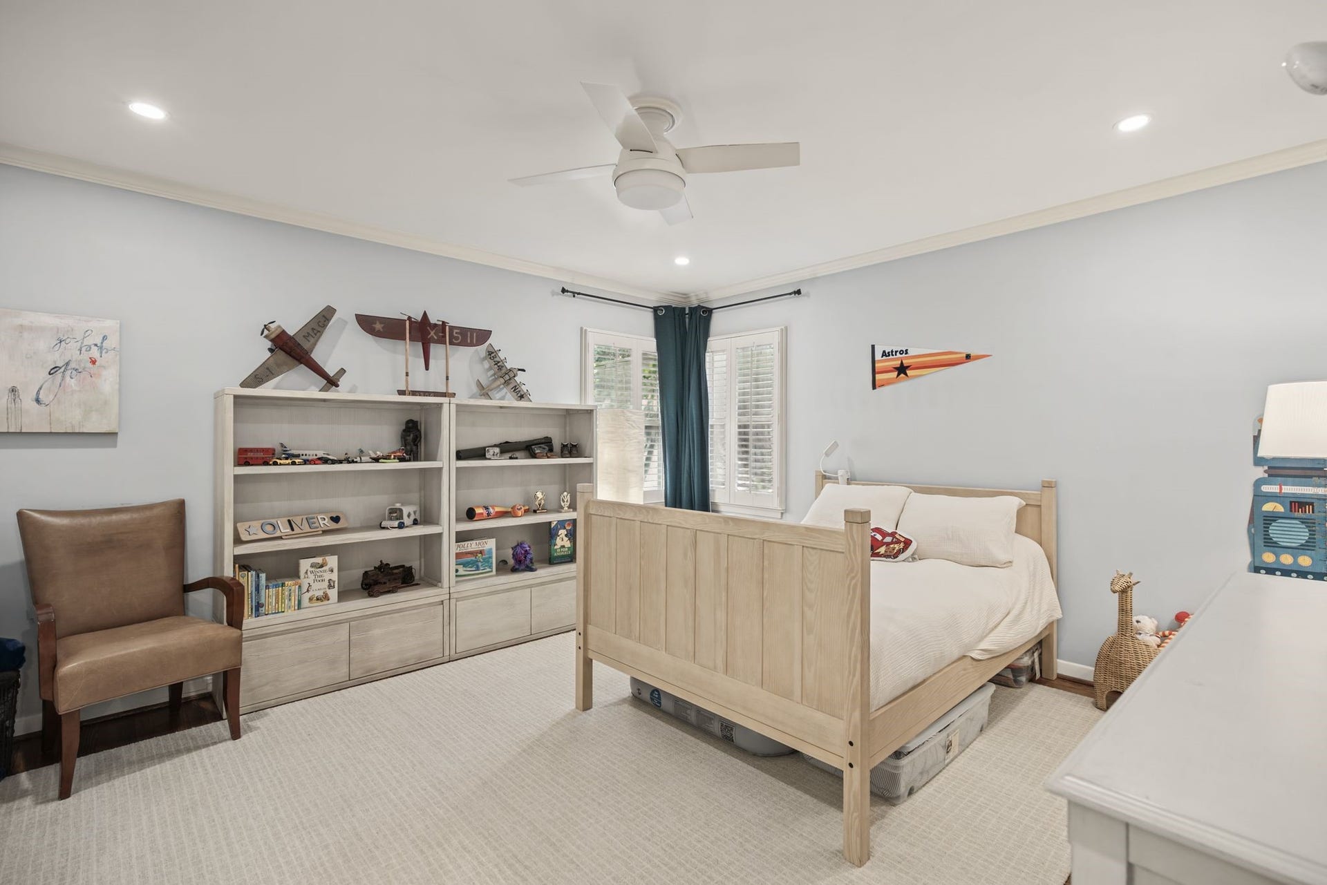 2415 Briarmead Drive, Houston, TX 77057 2415 Briarmead Drive, Houston, TX 77057