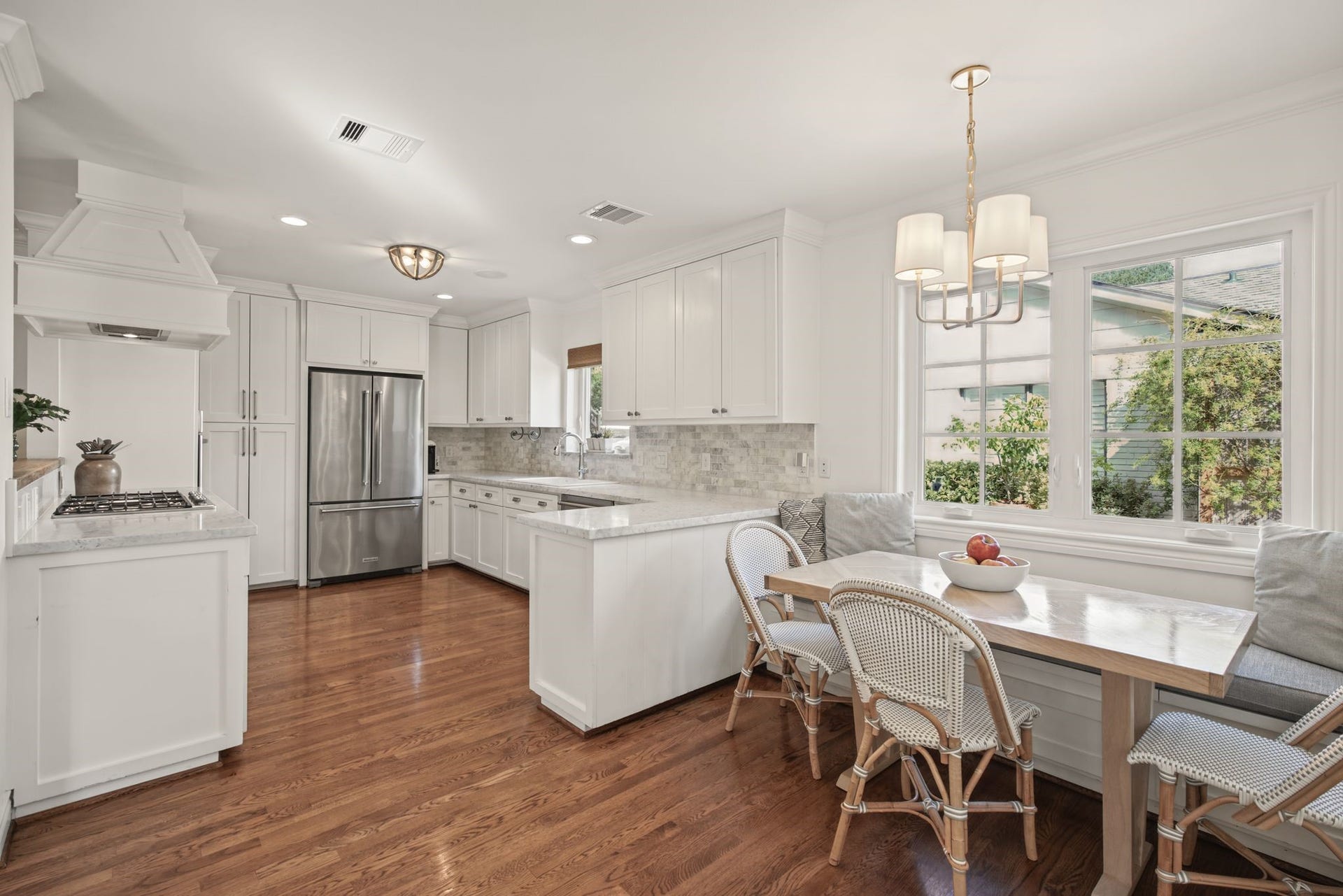 2415 Briarmead Drive, Houston, TX 77057 2415 Briarmead Drive, Houston, TX 77057