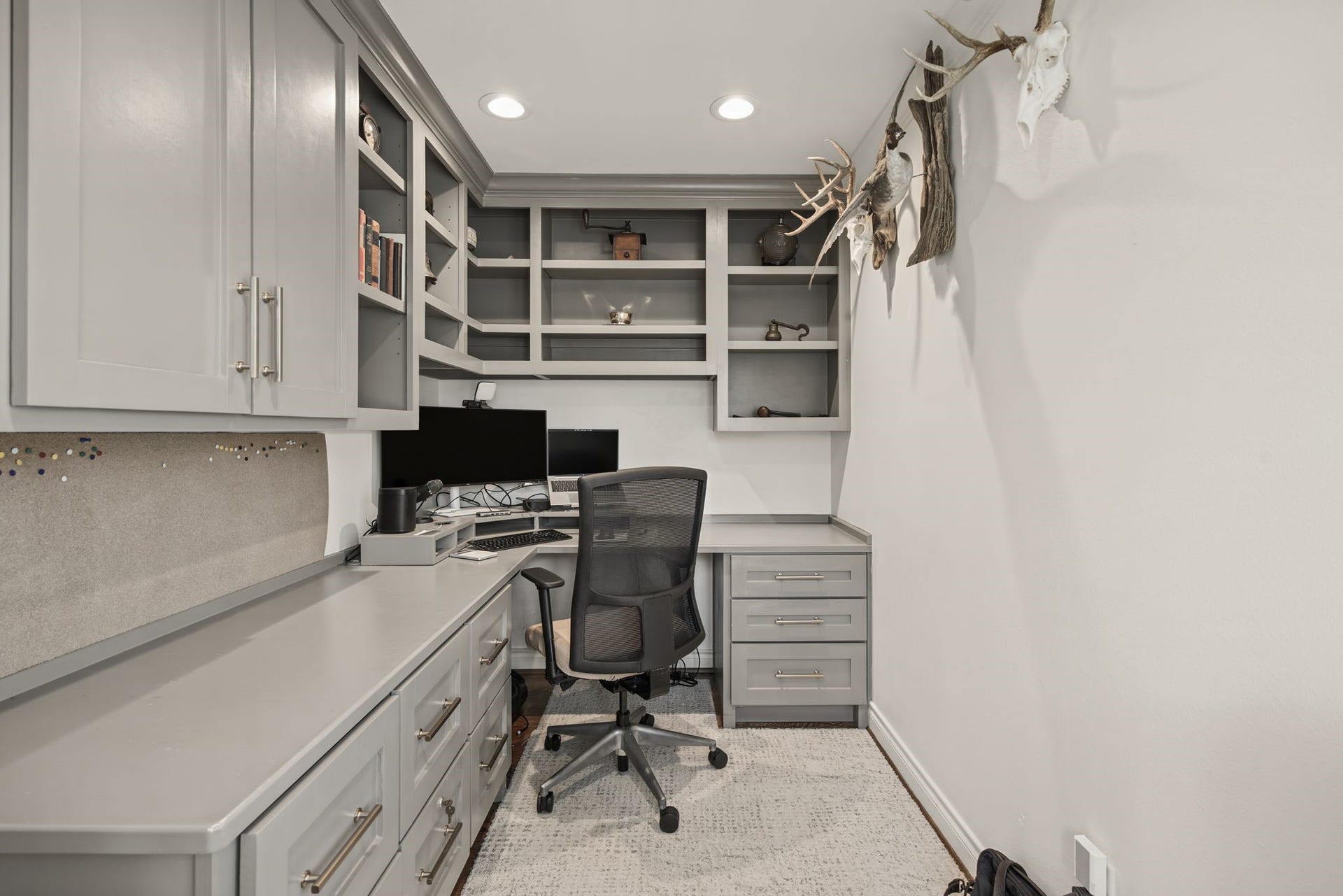 2415 Briarmead Drive, Houston, TX 77057 2415 Briarmead Drive, Houston, TX 77057