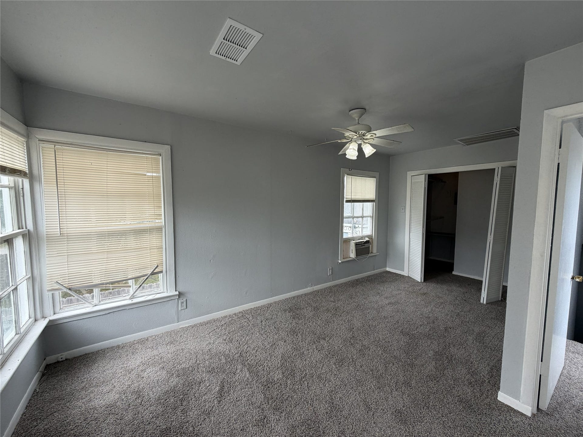 1427 W 6th Street, Freeport, TX 77541 1427 W 6th Street, Freeport, TX 77541