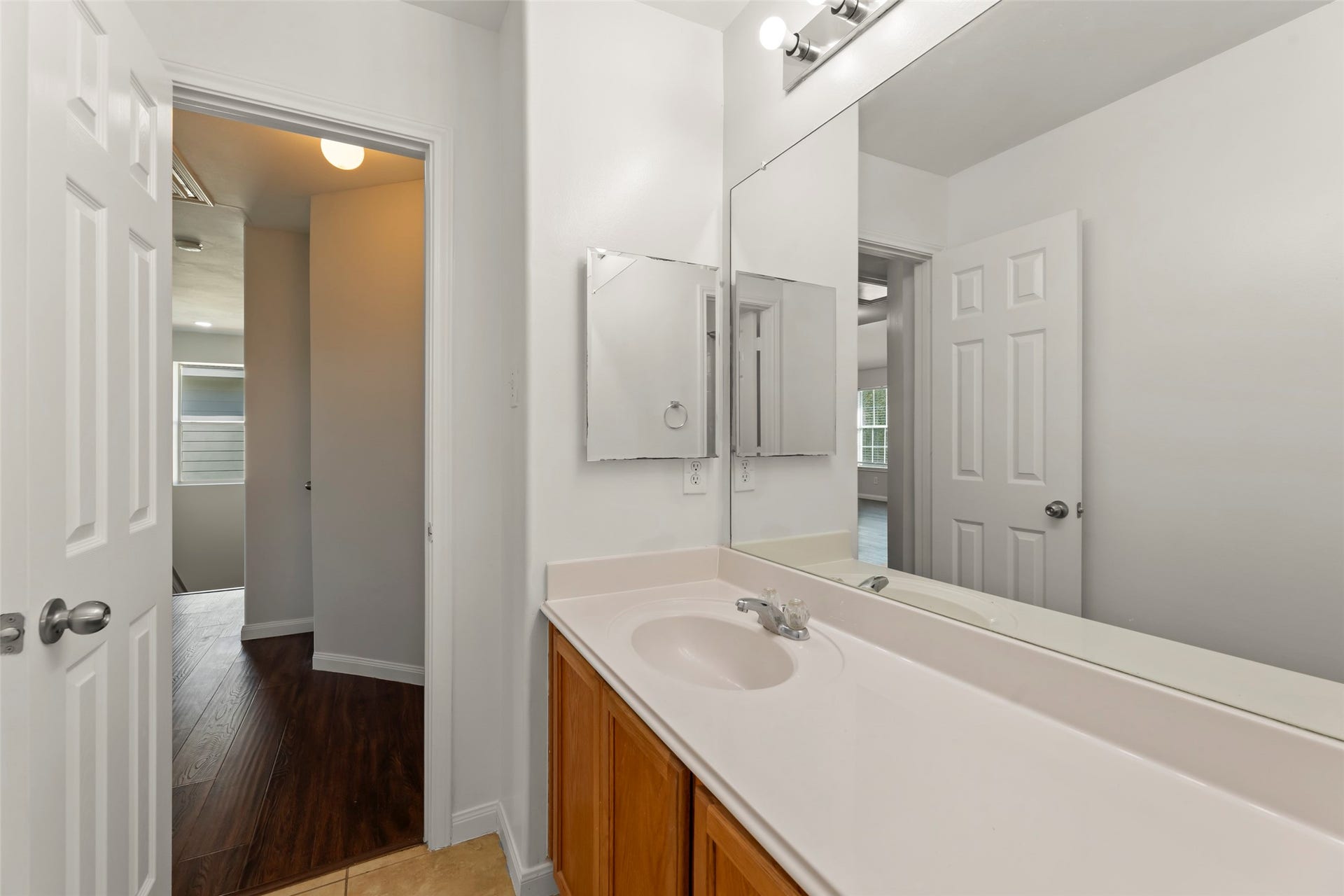 16410 Pademelon, Sugar Land, TX 77498 16410 Pademelon, Sugar Land, TX 77498