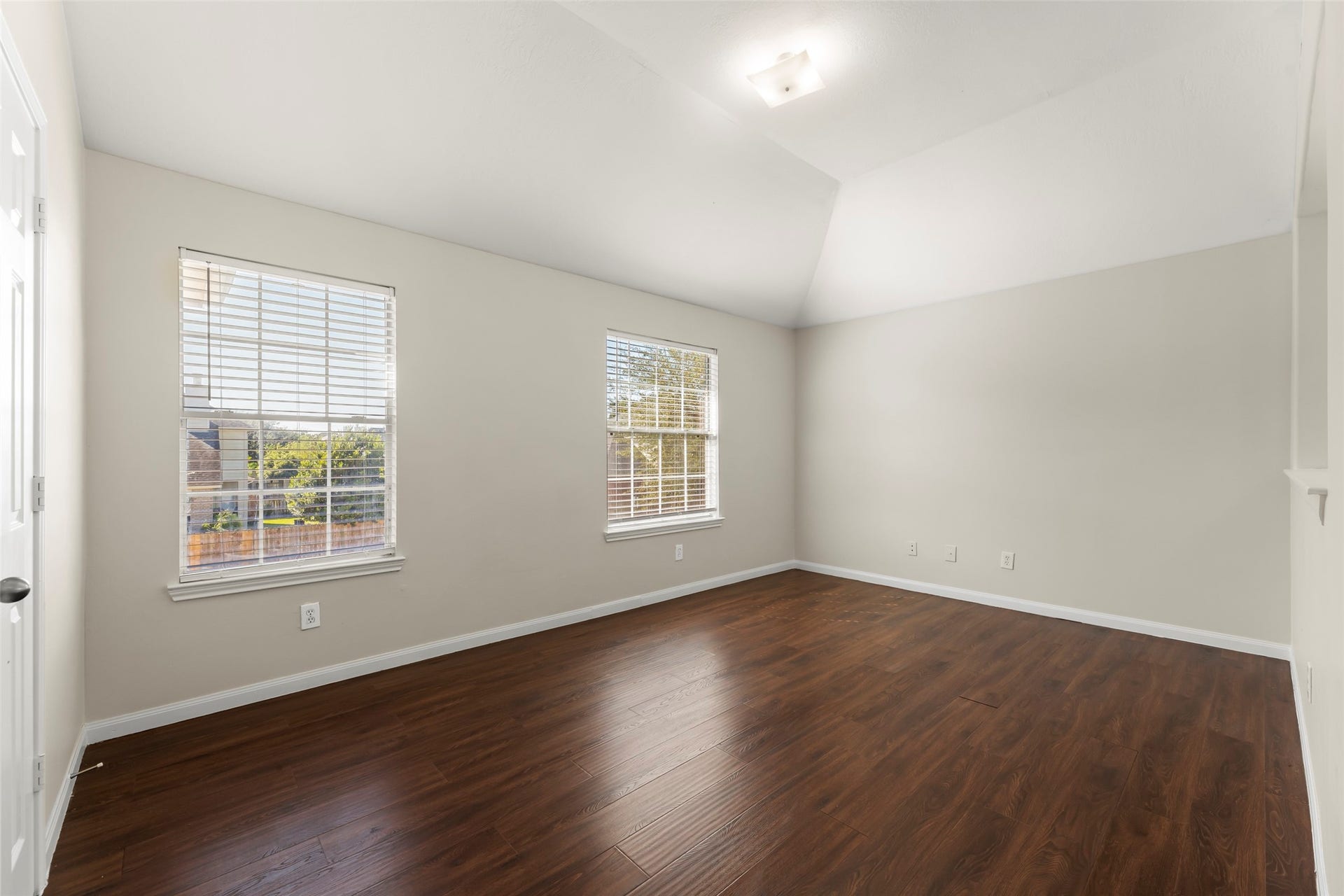 16410 Pademelon, Sugar Land, TX 77498 16410 Pademelon, Sugar Land, TX 77498