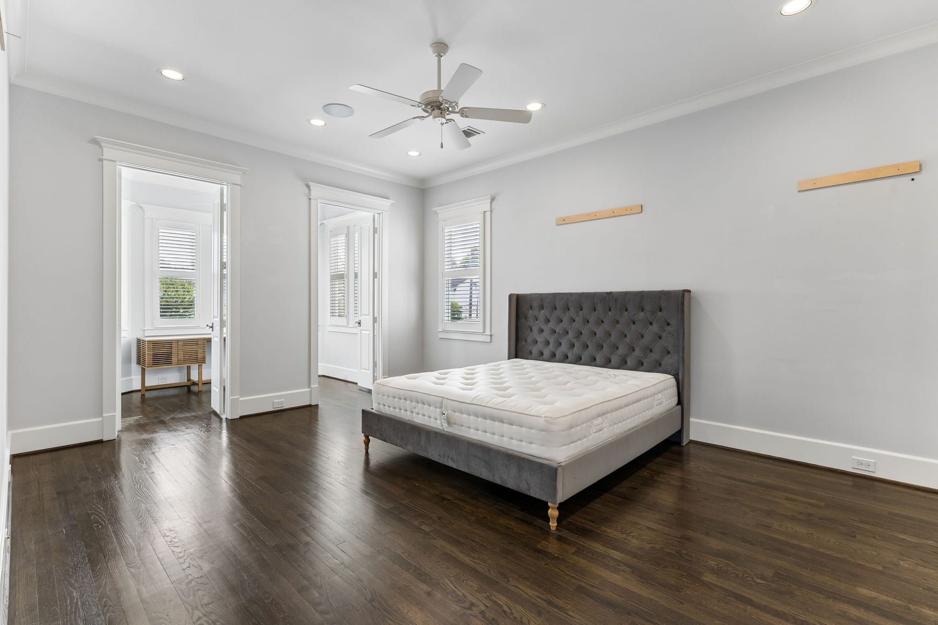 2016 Harvard Street, Houston, TX 77008 2016 Harvard Street, Houston, TX 77008