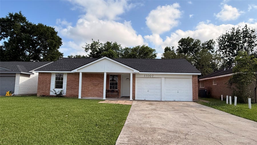 Property photo for 11007 Stroud Drive, Houston, TX